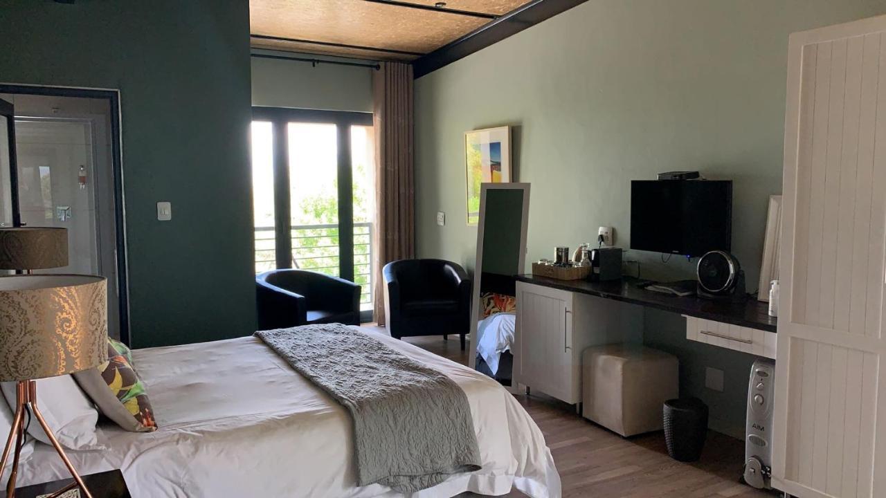 The Courtyard Guest House Clarens Esterno foto