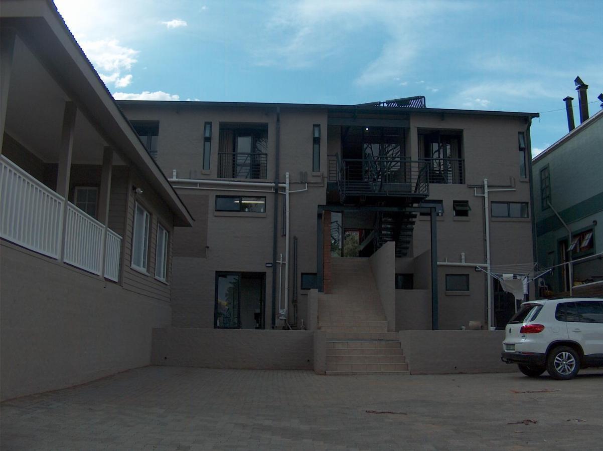 The Courtyard Guest House Clarens Esterno foto