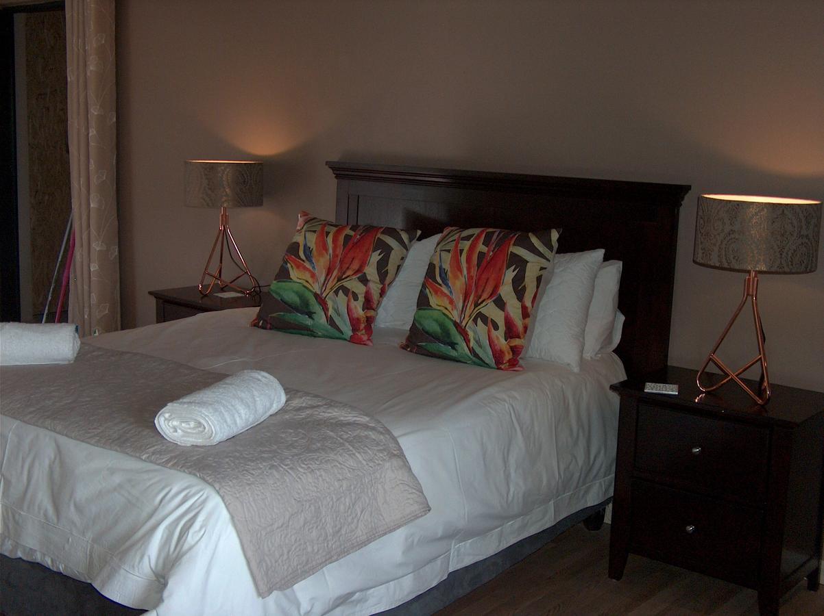 The Courtyard Guest House Clarens Esterno foto